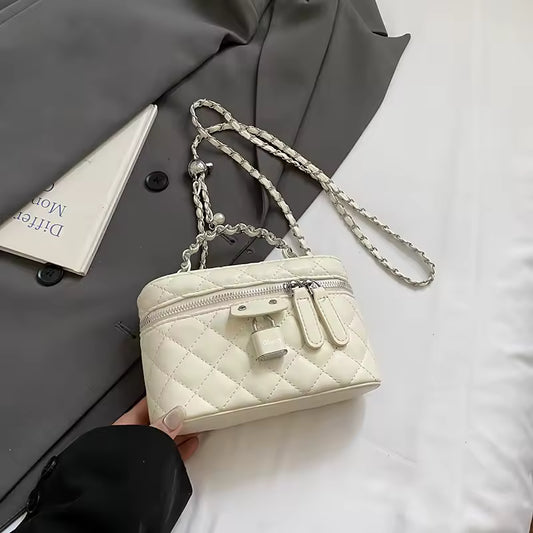 Cartera Violeta REF: 3868 Blanco