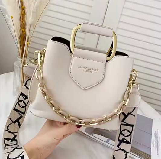 Cartera Noa Crema REF. 631