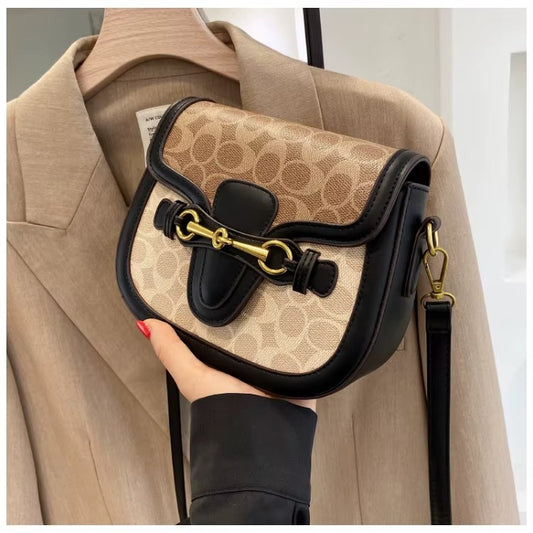 Cartera Mariana Ref. 3831 Café/Negro