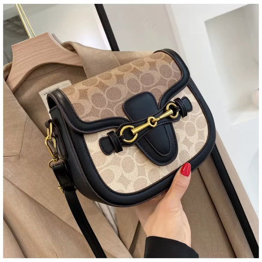 Cartera Mariana Ref. 3831 Café/Negro