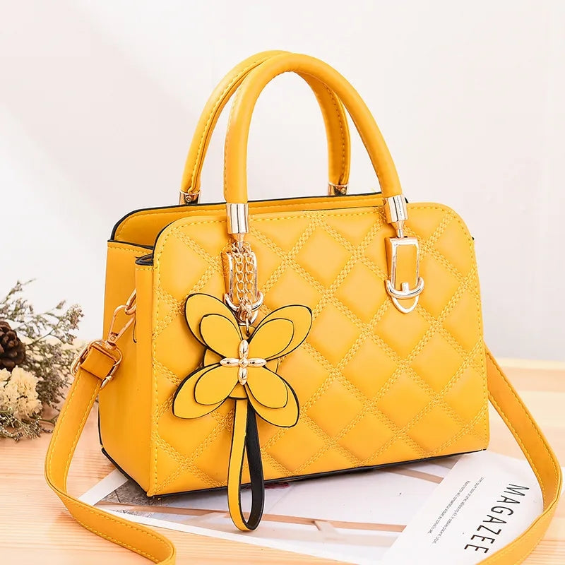 Cartera Kristin Amarilla Ref. 3641