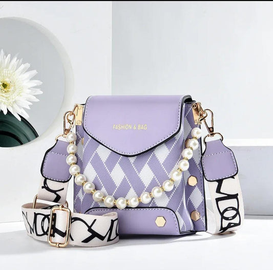 Cartera Brooke REF. 3757 Lila