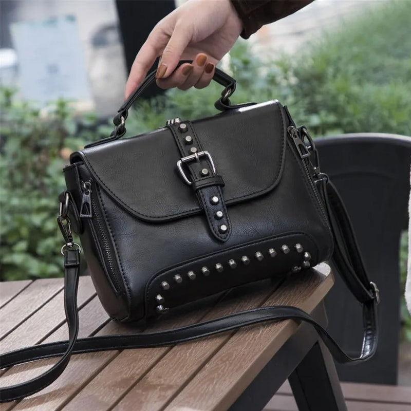 Cartera Taches Negro REF. 3677