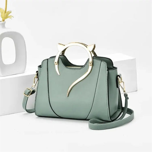 Cartera Catty Verde REF. 3690