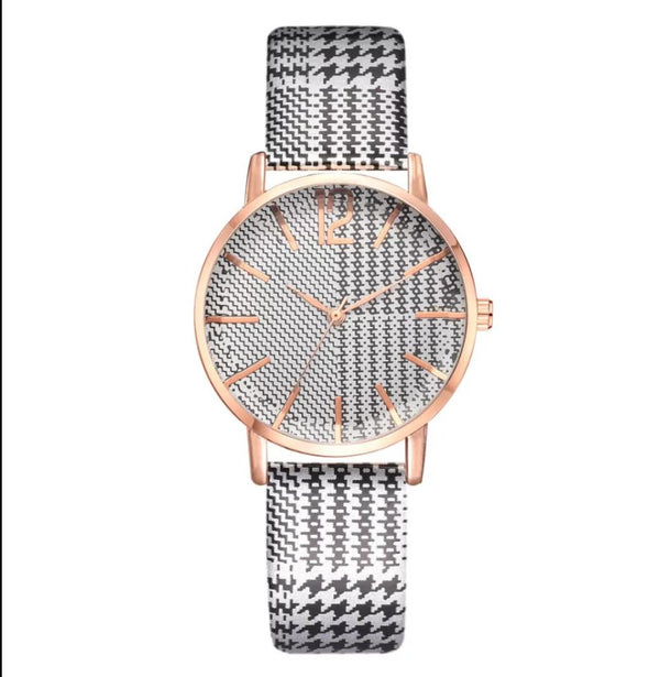 Reloj Danna Blanco y Negro REF. 5211