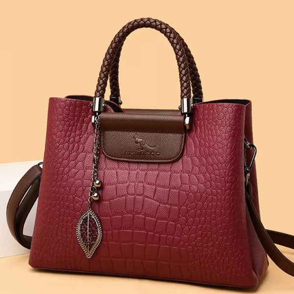 Cartera Petra Vinotinto REF. 581